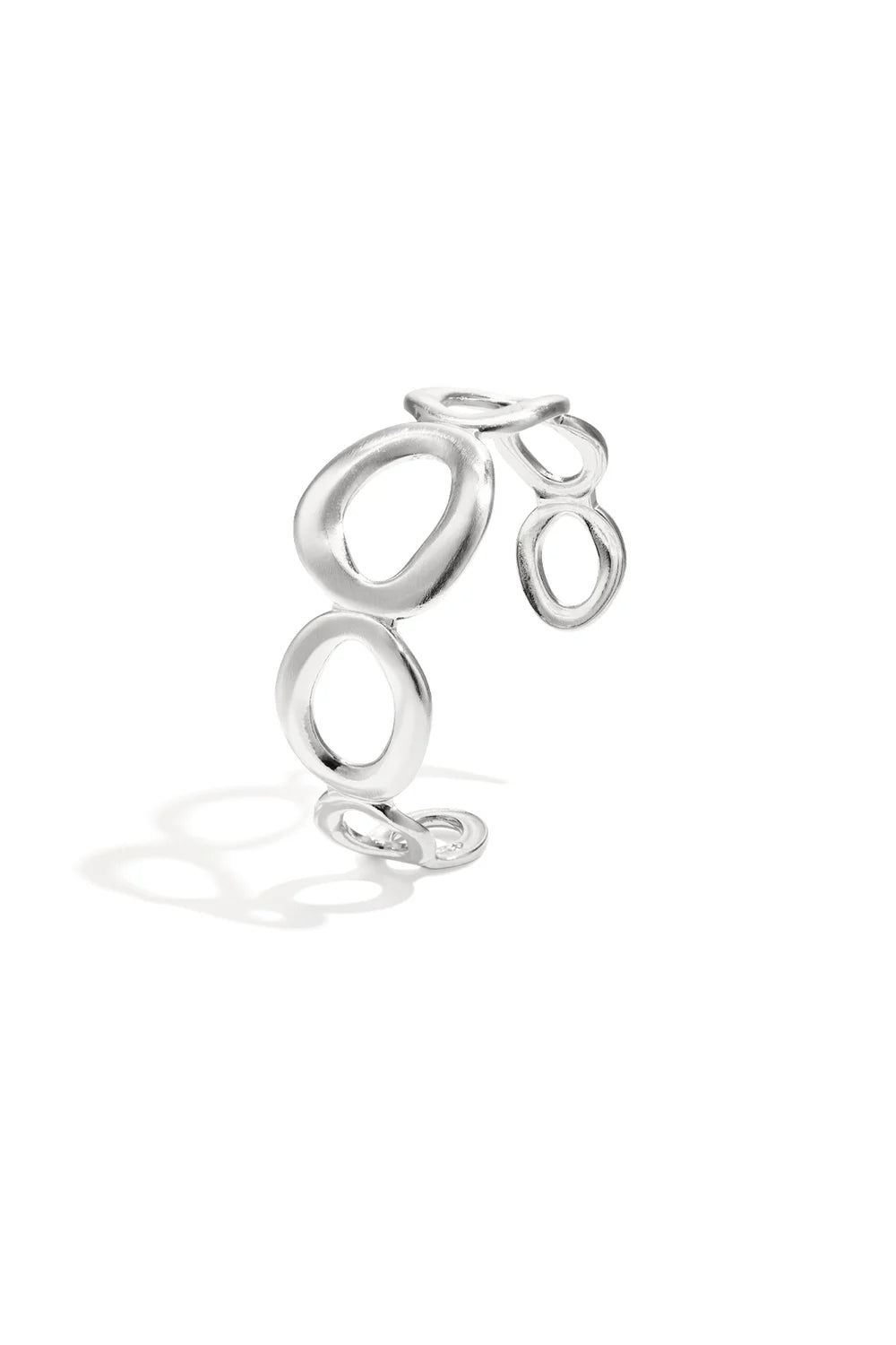Chunky bangle met organische cirkels - Zilver - online kopen bij niniforyou