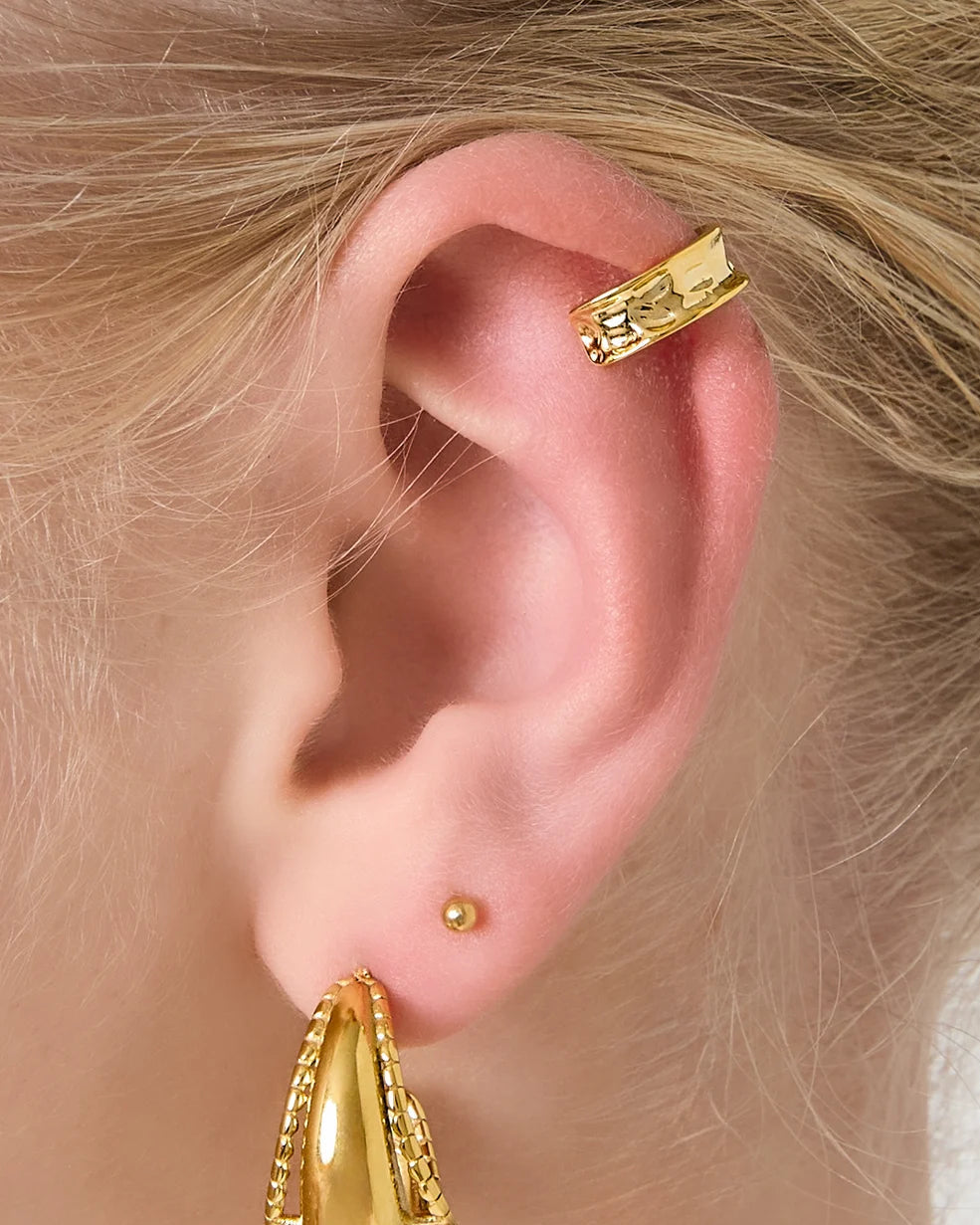 Ear cuff massive bae - Goud