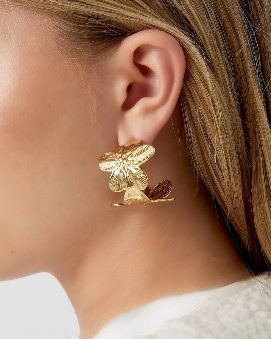 Oorbellen Flower Fierce – Goud