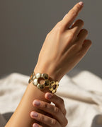 Triple Bloom – Gouden Armband Dames met Open Bloemen