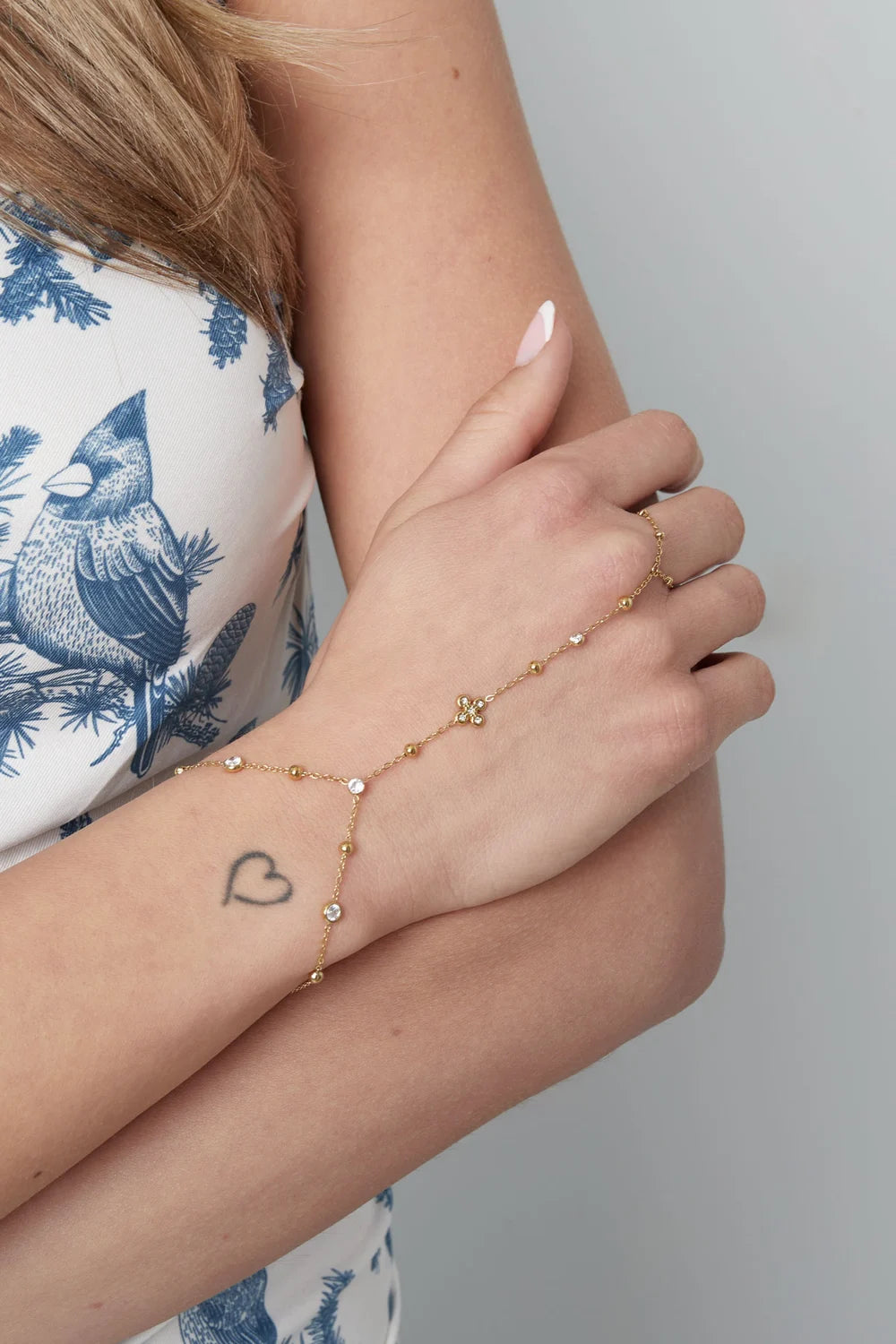 Lucky bloom hand chain GOUD